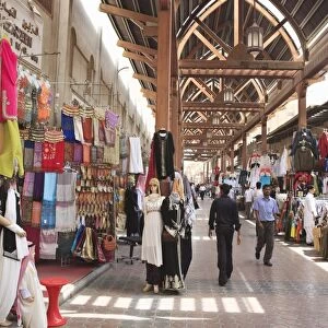 Textile souk, Bur Dubai, Dubai, United Arab Emirates, Middle East