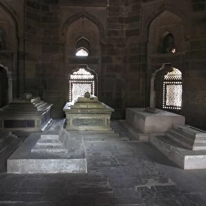 Tomb chamber, Humayuns tomb, UNESCO World Heritage Site, New Delhi, India, Asia
