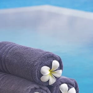 Towels on the swimming pool, Maldives, Indian Ocean, Asia