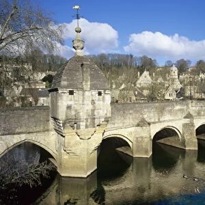 The Town Bridge over the River Avon, Bradford on Avon, Wiltshire, England, United Kingdom, Europe