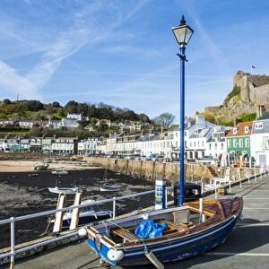 The town of Mont Orgueil and its castle, Jersey, Channel Islands, United Kingdom, Europe