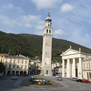 The town of Valdobbiadene, Valdobbiadene, Veneto, Italy, Europe