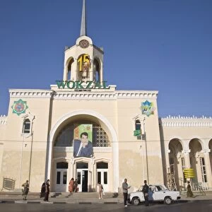 Train station, Ashkabad, Turkmenistan, Central Asia, Asia