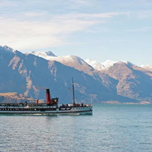 TSS Earnslaw on Lake Wakatipu, Queenstown, Otago, South Island, New Zealand, Pacific