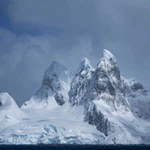 Una Peaks on false Cape Renard, the northern entrance to the Lemaire Channel, Antarctica, Polar Regions