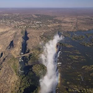 Victoria Falls, UNESCO World Heritage Site, Zambesi River, on the border of Zambia
