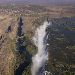 Victoria Falls, UNESCO World Heritage Site, Zambesi River, on the border of Zambia