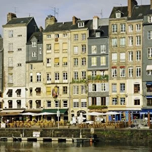 Around Vieux Bassin (the old port), Honfleur, Basse Normandie (Normandy), France, Europe