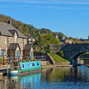 A view of the Canal Basin, Brecon and Monmouthshire Canal, Brecon, Brecon Beacons National Park, Powys, Wales, United Kingdom, Europe