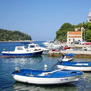 View towards Cavtat Old Town, Cavtat, Dubrovnik Riviera, Dalmatian Coast, Dalmatia, Croatia, Europe