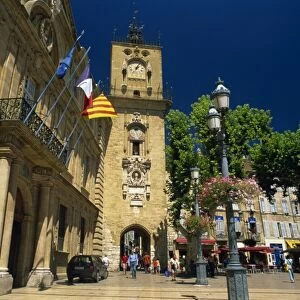 View to clock tower from the Place de l Hotel de Ville, Aix-en-Provence