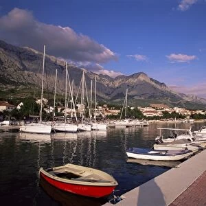 View of harbour from jetty, Baska Voda, Makarska Riviera, Croatia, Europe