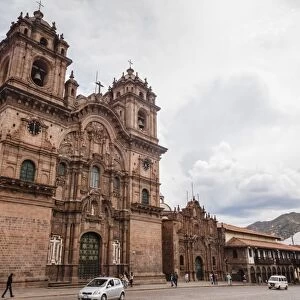 View over Iglesia de la Compania de Jesus church on Plaza de Armas, Cuzco, UNESCO World Heritage Site, Peru, South America