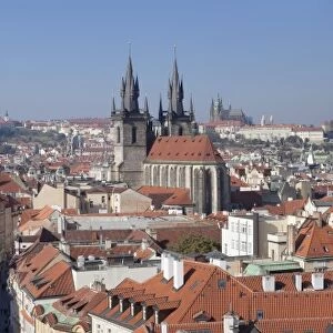 View over the Old Town (Stare Mesto) with Old Town Hall, Tyn Cathedral to Castle District with Royal Palace and St. Vitus cathedral, UNESCO World Heritage Site, Prague, Czech Republic, Europe
