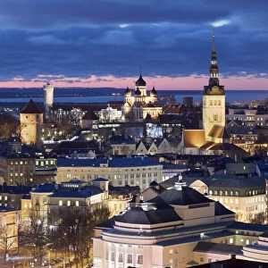 View over the Old Town, UNESCO World Heritage Site, at dusk, Tallinn, Estonia, Europe