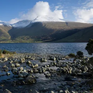 View from Overbeck and Lake Wastwater to Lingmell, Scafell Pike 3210 ft and Scafell 3161 ft, Wasdale, Lake District National Park, Cumbria, England, United Kingdom, Europe