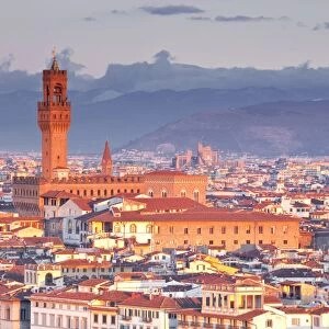 The view from Piazzale Michelangelo over to the historic city of Florence, UNESCO World Heritage Site, Florence, Tuscany, Italy, Europe
