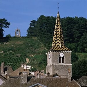 Village of Pernand Vergelesses, Burgundy, France, Europe