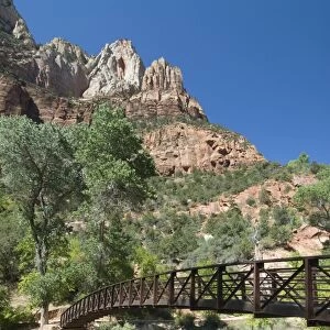 The Virgin River, foot bridge to access the Emerald Pools, Zion National Park