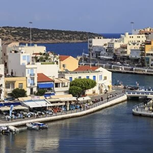 Voulismeni Lake, lined with cafes and restaurants, bridge crosses a narrow channel