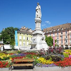 Walther Monument, Walther Platz, Bolzano, Bolzano Province, Trentino-Alto Adige, Italy, Europe