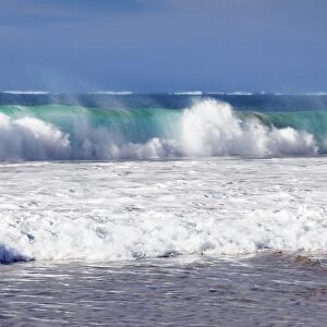Waves at the beach, Playa del Castillo, El Cotillo, Fuerteventura, Canary Islands, Spain, Atlantic, Europe