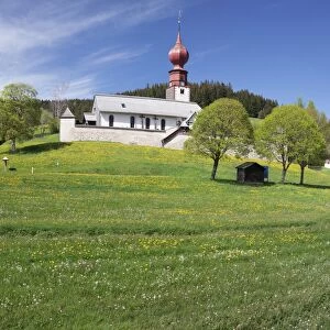 Wehrkirche church, Urach, Urachtal Valley in spring, Black Forest, Baden Wurttemberg