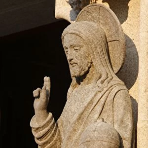 Western gate sculpture of the risen Christ holding the world, Saint-Corentin Cathedral
