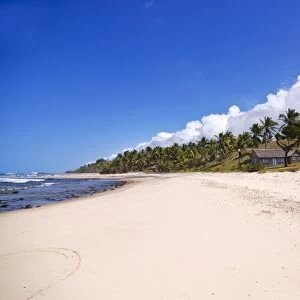 White sandy beach on Ile Sainte Marie, Madagascar, Indian Ocean, Africa