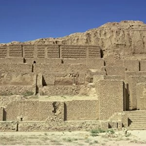 Ziggurat dating from 1250 BC, temple to god Inshushinak on site of Elamite city