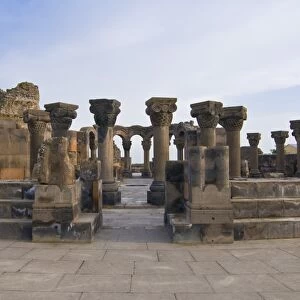 Zvarnots Cathedral, UNESCO World Heritage Site, Zvartnots, Armenia, Caucasus