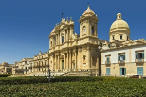 The 17th century Cathedral, collapsed in 1996 and rebuilt, at Noto, famed for Baroque architecture, UNESCO World Heritage Site, Noto, Sicily, Italy, Mediterranean, Europe