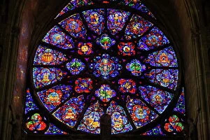 Images Dated 10th May 2008: The 18th century rose window dedicated to Mary, Reims Notre Dame Cathedral