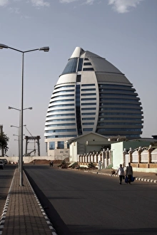 Images Dated 25th January 2000: The 5-star Boji Al-Fateh Hotel (Libyan Hotel)