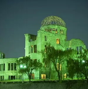 Domes Gallery: A-Bomb Dome, Hiroshima, UNESCO World Heritage Site, Honshu, Japan, Asia