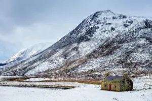Winter Scene Prints: Abandoned croft in the snow, winter in the Cairngorms, Scotland, United Kingdom, Europe