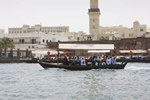 Images Dated 16th September 2009: Abra water taxi crossing The Creek between Dur Dubai and Deira, Dubai, United Arab Emirates