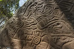 Petroglyphs Prints: Abstract curvilinear motif petroglyph on rock at Finca Magadalena