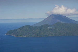 Vanuatu Prints: Active Lopevi volcano, Ambrym, Vanuatu, Pacific