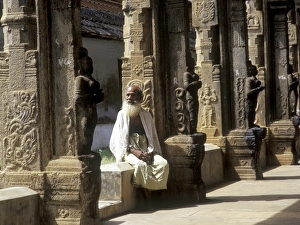 Senior Man Prints: Adikeshava Perumal Temple, Thiruvattar, Tamil Nadu, India, Asia