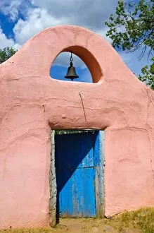 Images Dated 10th July 2008: Adobe entrance and doorway, New Mexico, United States of America, North America