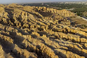 Saudi Arabia Prints: Aerial of the Al Qarah mountain, Al Ahsa (Al Hasa) Oasis, UNESCO World Heritage Site