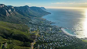 Kapstadt Prints: Aerial of The Twelve Apostles and Camps Bay