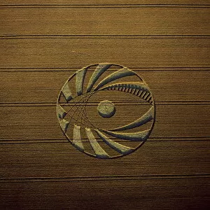 Images Dated 2nd March 2010: Aerial image of crop circle, Wiltshire, England, United Kingdom, Europe