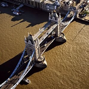 Suspension Collection: Aerial image of Tower Bridge, a combined bascule and suspension bridge