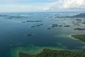 Images Dated 16th August 2008: Aerial of the Marovo Lagoon, Solomon Islands, Pacific