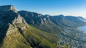 Kapstadt Prints: Aerial of the Table Mountain and the Twelve Apostles, Cape Town, South Africa, Africa