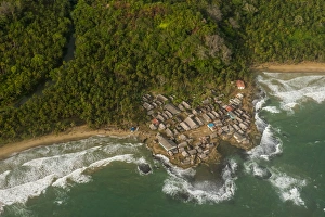 Panama Prints: Aerial of a tiny village, San Blas Islands, Kuna Yala, Panama, Central America