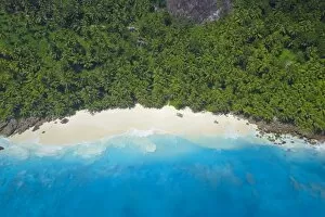 Aerial view of Ans e Victorin beach, Fregate Is land, s eychelles , Indian Ocean, Africa
