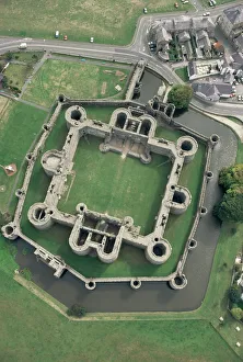Gwynedd Prints: Aerial view of Beaumaris Castle
